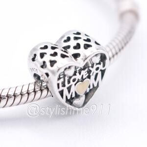 Authentic PANDORA Love for Mother Charm - 792067EN23